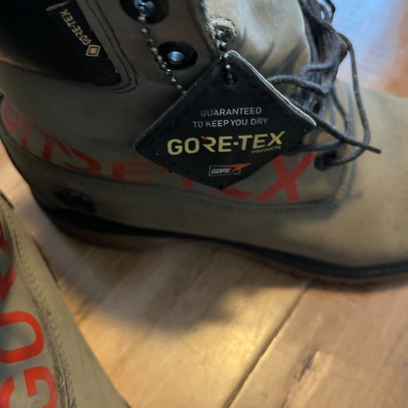 6in Timberland Gore Tex edition - Picture 2 of 8